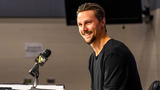 Karlsson excited to join 'really driven group,' compete for Stanley Cup taken at PPG Paints Arena (Penguins)